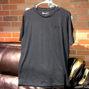 NWOT Under Armour Heat Gear T-shirt